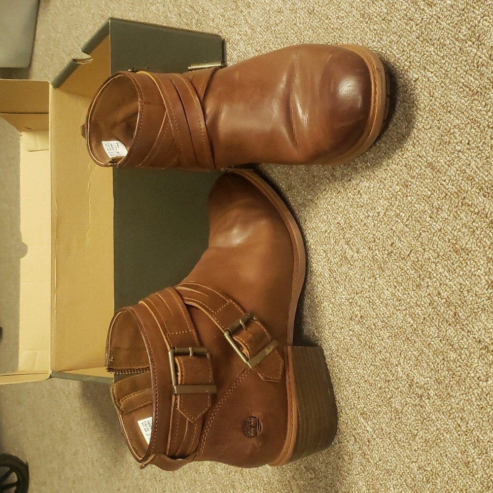Timberland Women's Brown Leather Ankle Booties